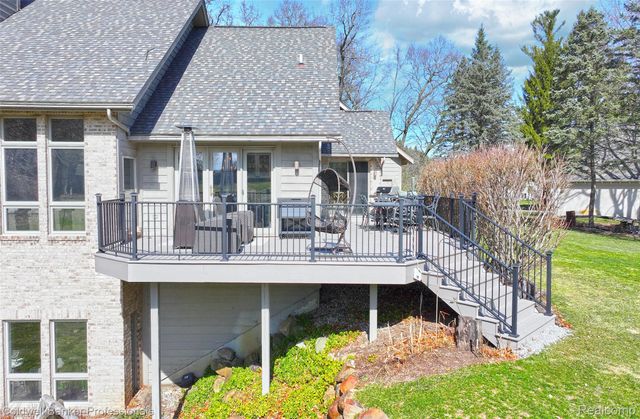 1963 Turnberry Court, Oxford Charter Township, MI 48371