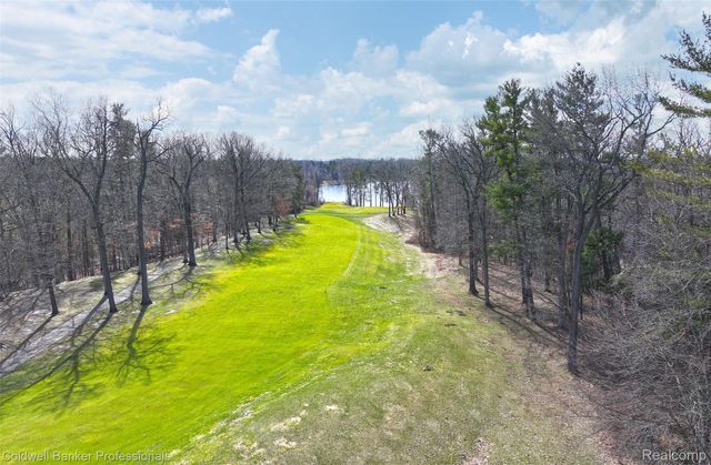 1963 Turnberry Court, Oxford Charter Township, MI 48371