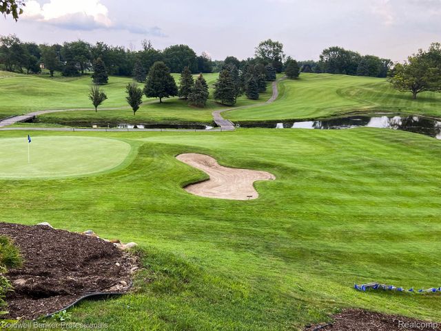 1963 Turnberry Court, Oxford Charter Township, MI 48371