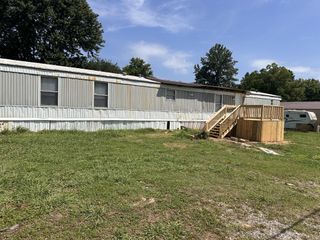 535 Davis St, Smithville, TN 37166