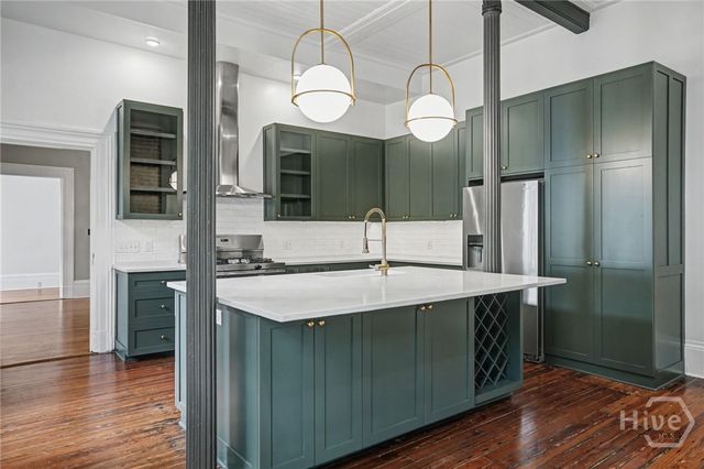 114 W Bolton Street, Savannah, GA 31401