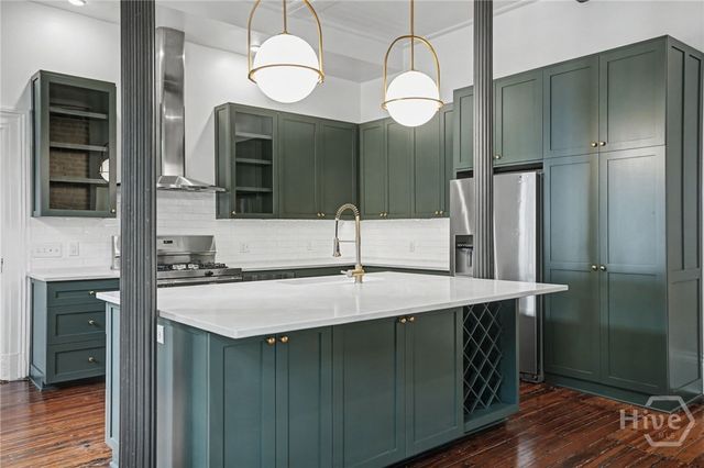 114 W Bolton Street, Savannah, GA 31401