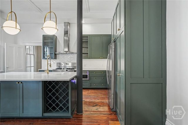 114 W Bolton Street, Savannah, GA 31401