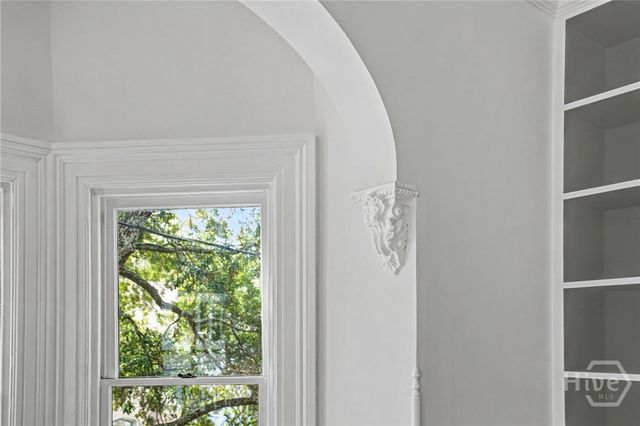 114 W Bolton Street, Savannah, GA 31401