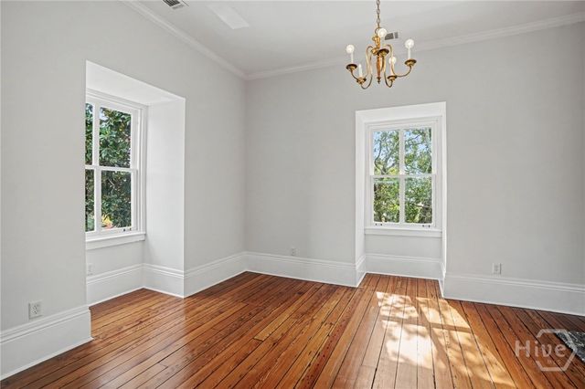 114 W Bolton Street, Savannah, GA 31401