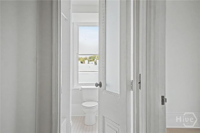 114 W Bolton Street, Savannah, GA 31401