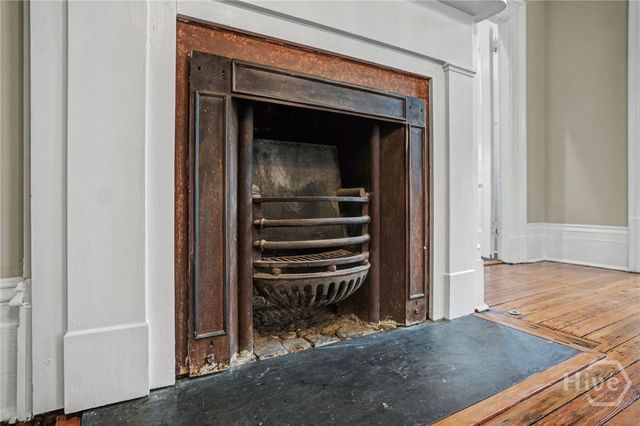 114 W Bolton Street, Savannah, GA 31401