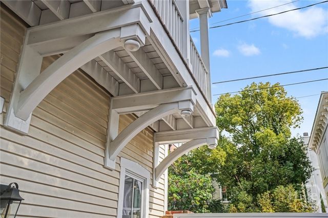 114 W Bolton Street, Savannah, GA 31401