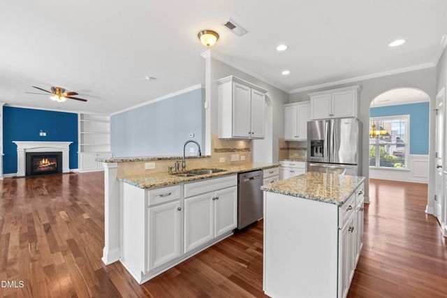6201 Hirondelle Court, Holly Springs, NC 27540