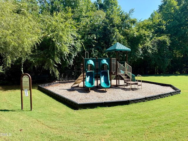 6201 Hirondelle Court, Holly Springs, NC 27540