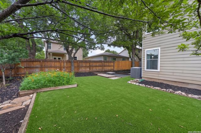 100 Dusty Corral, Boerne, TX 78006