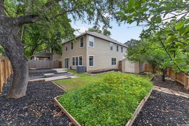 100 Dusty Corral, Boerne, TX 78006
