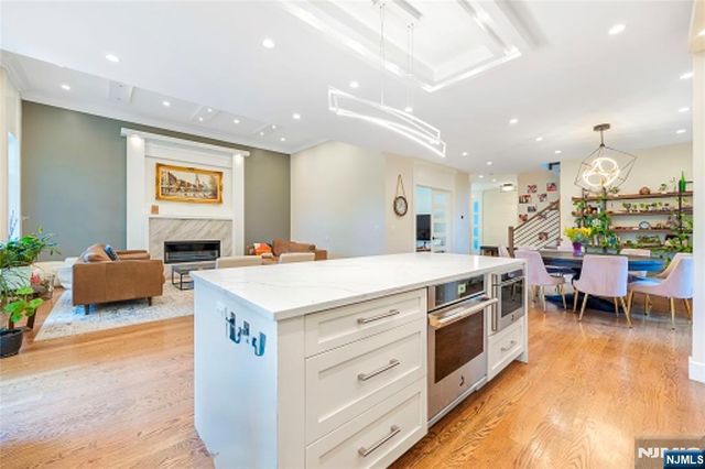 70 Columbus Drive, Tenafly, NJ 07670