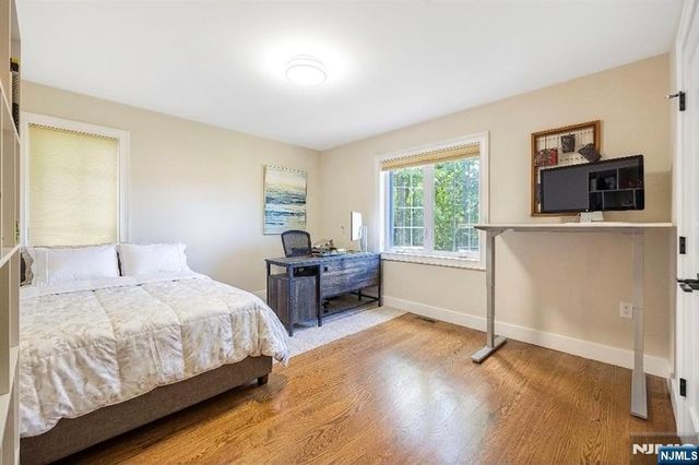 70 Columbus Drive, Tenafly, NJ 07670