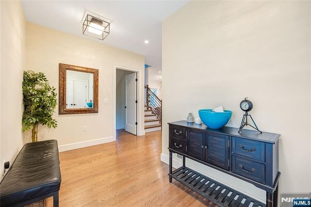 70 Columbus Drive, Tenafly, NJ 07670