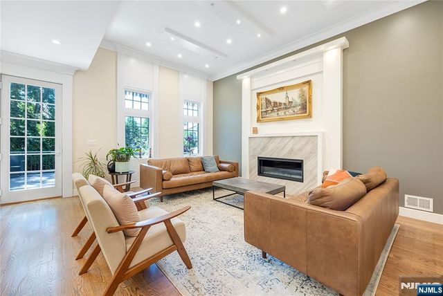 70 Columbus Drive, Tenafly, NJ 07670