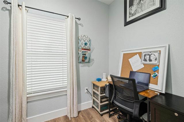 1090 County Road 334, Burnet, TX 78611