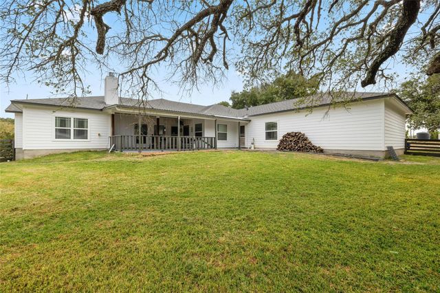 1090 County Road 334, Burnet, TX 78611