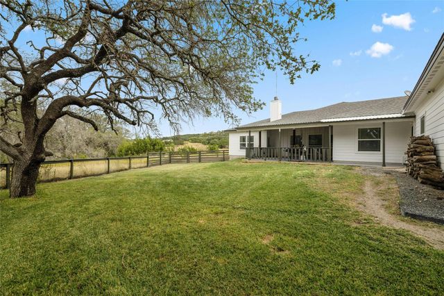 1090 County Road 334, Burnet, TX 78611