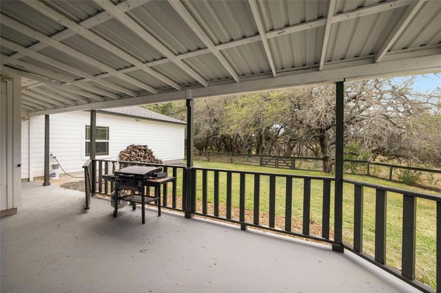 1090 County Road 334, Burnet, TX 78611