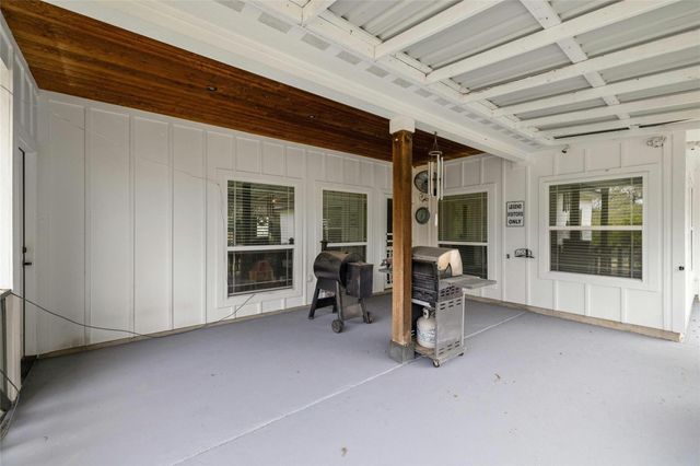 1090 County Road 334, Burnet, TX 78611