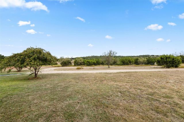 1090 County Road 334, Burnet, TX 78611