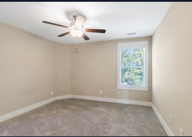 927 Licinius Ln, Murfreesboro, TN 37128