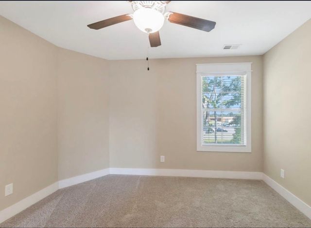 927 Licinius Ln, Murfreesboro, TN 37128