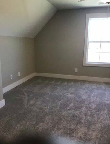 927 Licinius Ln, Murfreesboro, TN 37128