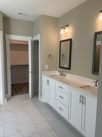 927 Licinius Ln, Murfreesboro, TN 37128