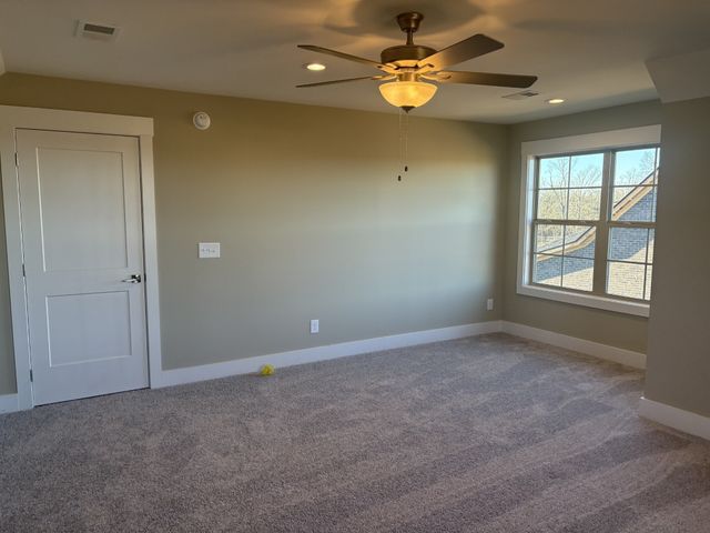 927 Licinius Ln, Murfreesboro, TN 37128