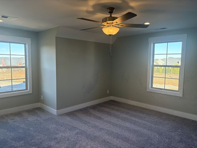 927 Licinius Ln, Murfreesboro, TN 37128