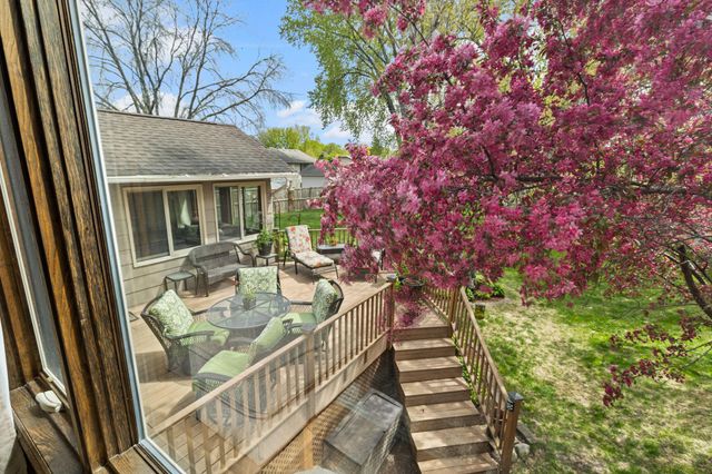 2201 84th Avenue N, Brooklyn Park, MN 55444