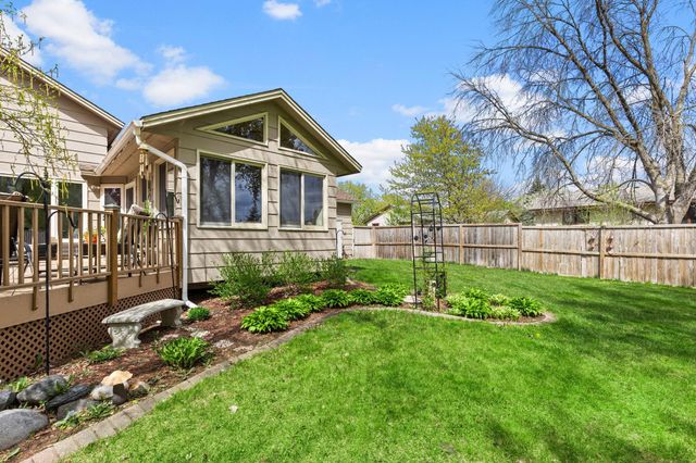 2201 84th Avenue N, Brooklyn Park, MN 55444