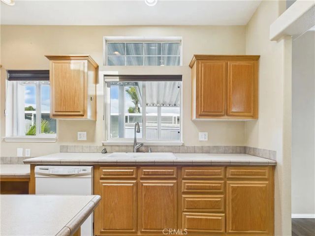 20701 Beach 140, Huntington Beach, CA 92648