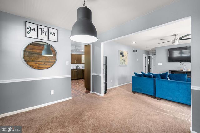 24 GUENEVER DR, New Castle, DE 19720