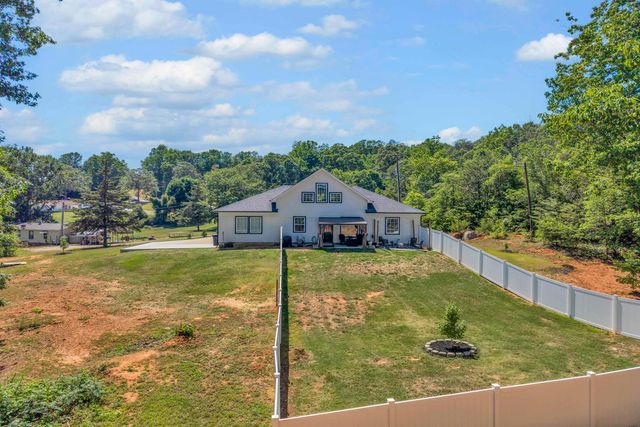 285 Boxelder Drive, Campobello, SC 29322