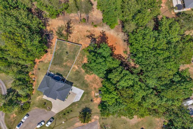 285 Boxelder Drive, Campobello, SC 29322