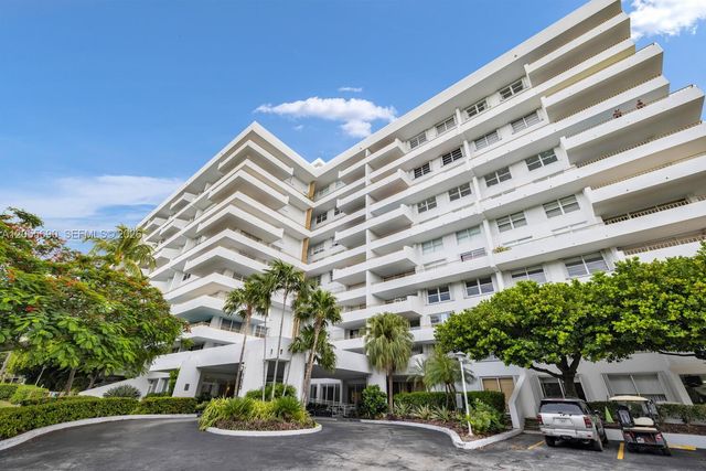 155 Ocean Lane Drive 1111, Key Biscayne, FL 33149