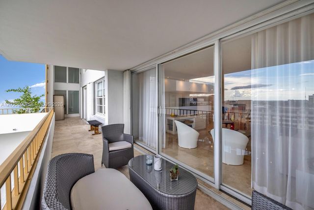 155 Ocean Lane Drive 1111, Key Biscayne, FL 33149