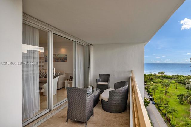 155 Ocean Lane Drive 1111, Key Biscayne, FL 33149