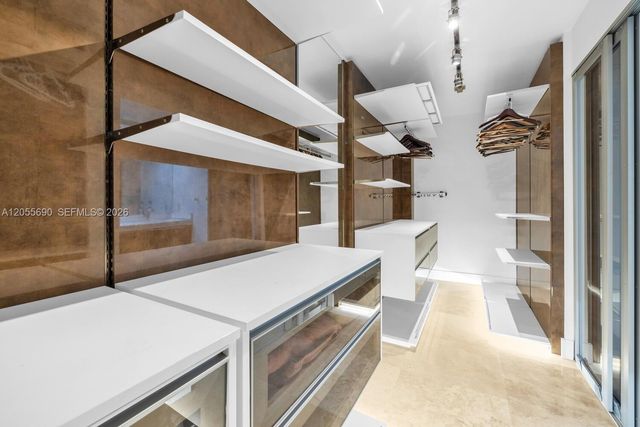 155 Ocean Lane Drive 1111, Key Biscayne, FL 33149
