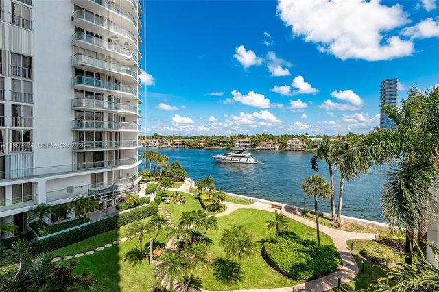 19707 E Turnberry Way 5E, Aventura, FL 33180