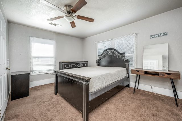 701 Lakey Street, Denton, TX 76205