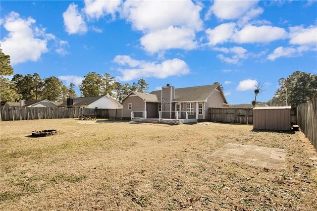 204 Independence Drive, Raeford, NC 28376