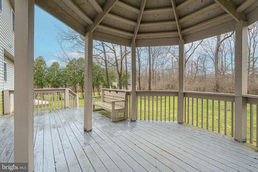 Image 42 of property listing at 40 ELK CT, Reading, PA 19606