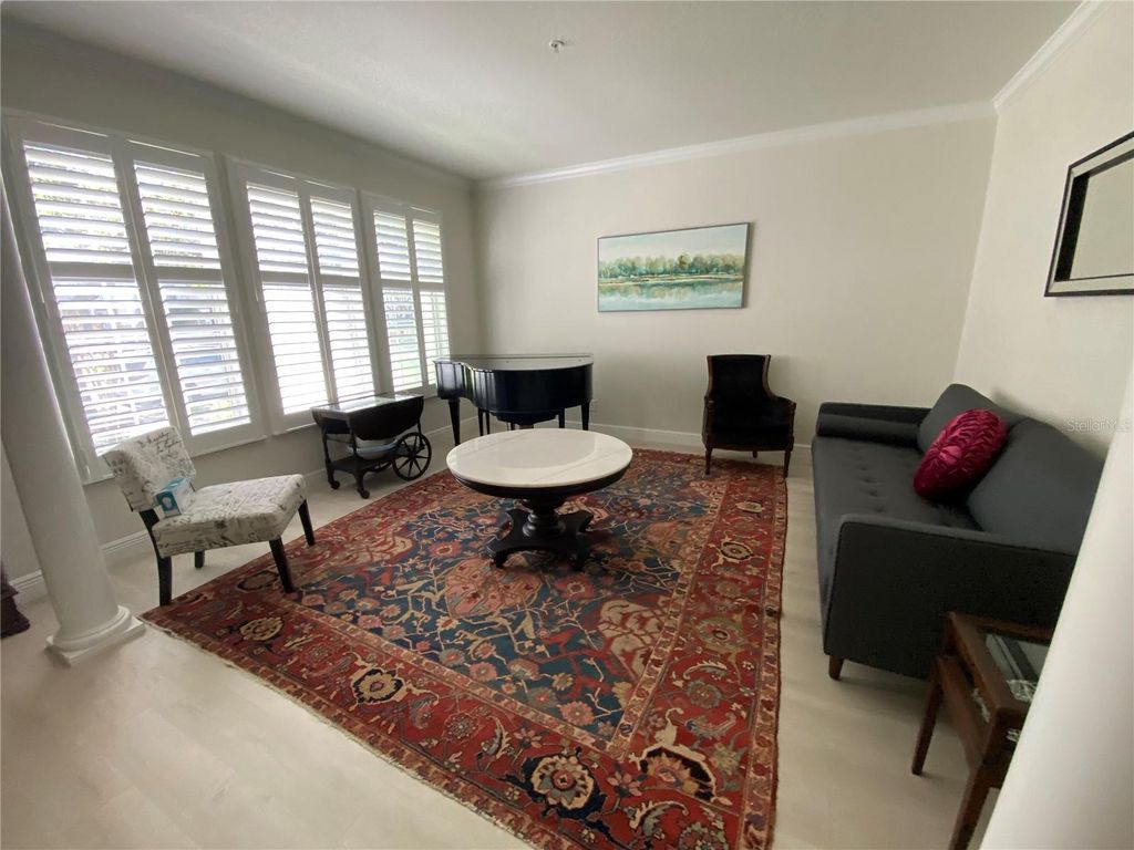 Image 3 of property listing at 5441 BALDWIN PARK STREET, Orlando, FL 32814