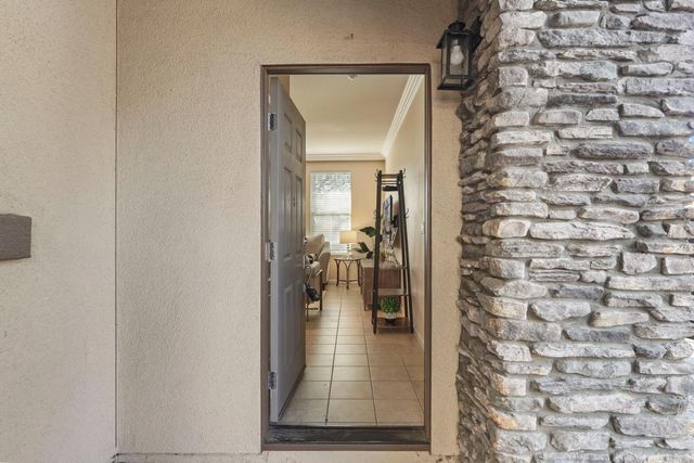 82 W Luna Loca Ln, Mountain House, CA 95391