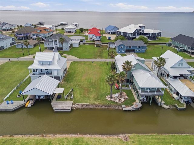 Sandpiper Lane, Lake Charles, LA 70607