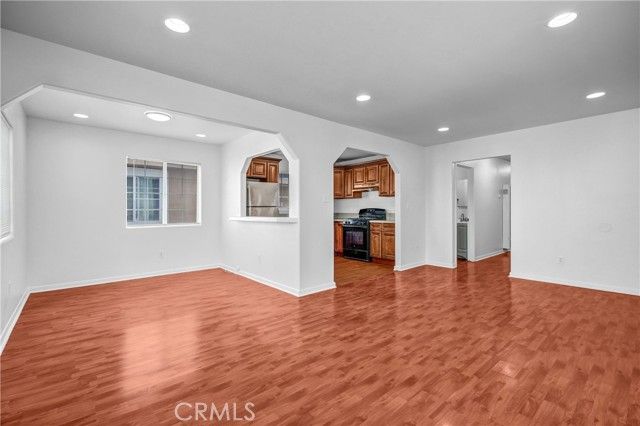 3232 W Vernon Avenue, Los Angeles, CA 90008